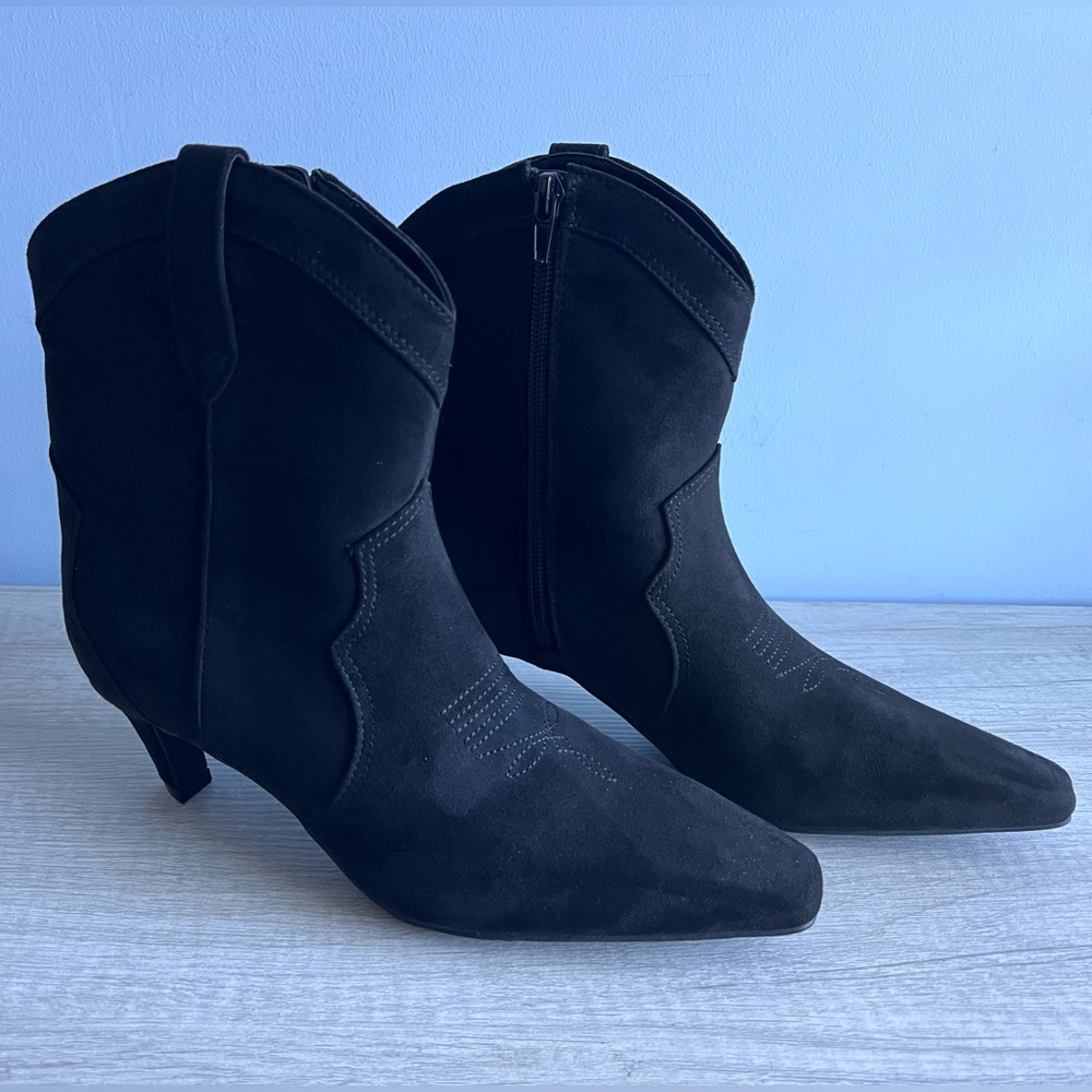 I.N.C. International Concepts Women's Black Secia Western Booties Size 6.5
